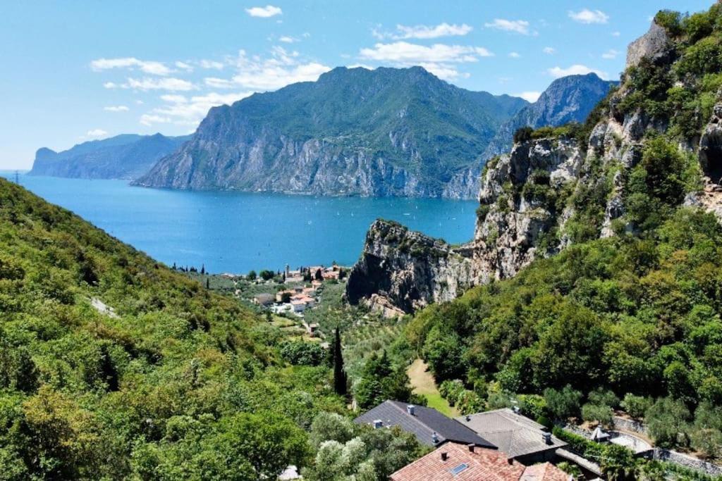 Viewlake Apartment Torbole Sul Garda Exteriér fotografie