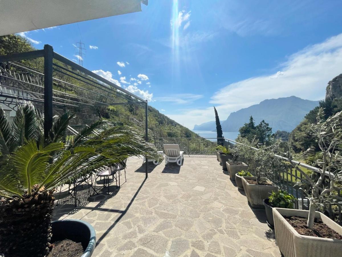 Viewlake Apartment Torbole Sul Garda Exteriér fotografie